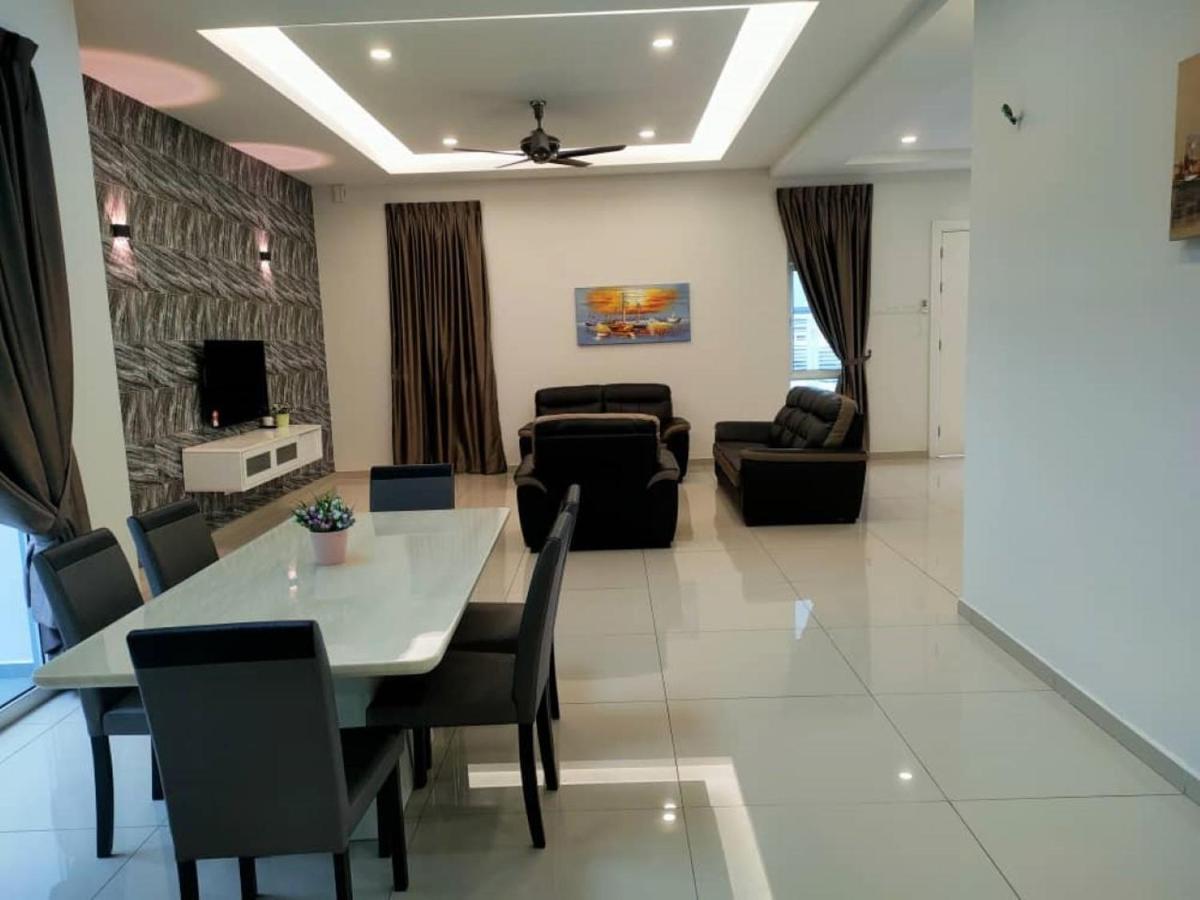 My Home Kayangan Villa Malacca C10 Exteriör bild